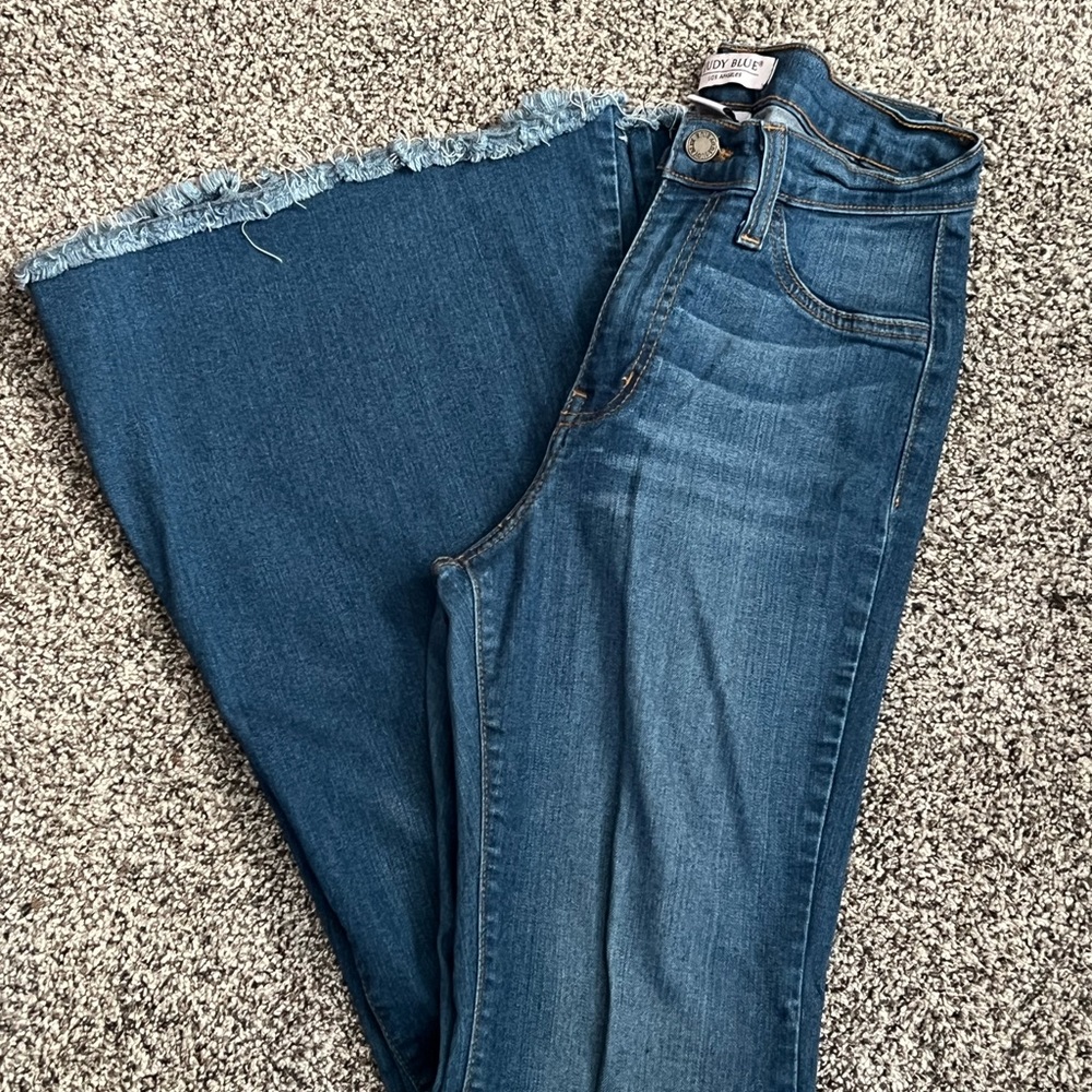 Judy blue size 7/28 new without tags paid $69